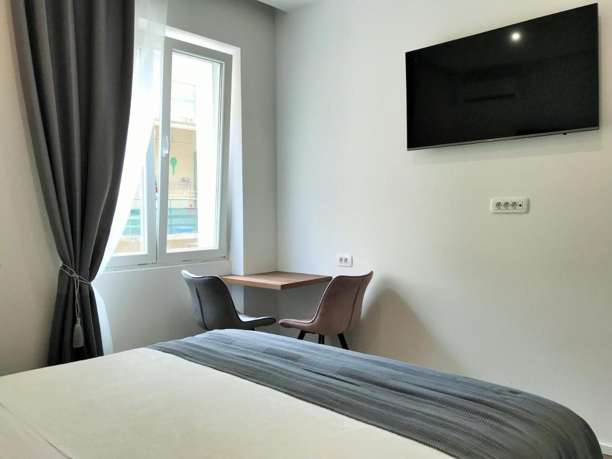 Antares Luxury Penzion Split